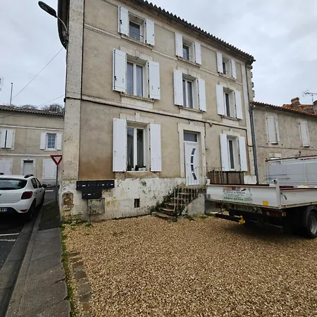 Apartment Sarl La Famille 3